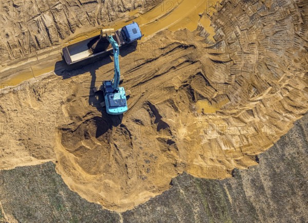 Aerial view, embankments and construction site Böskenstraße for new company settlements, Emmelsum,