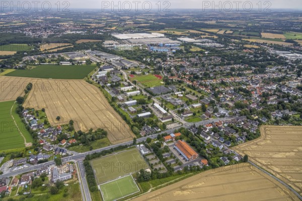 Aerial photo, Glückauf Kaserne military area, Königsborn, Unna, Ruhr area, North Rhine-Westphalia,