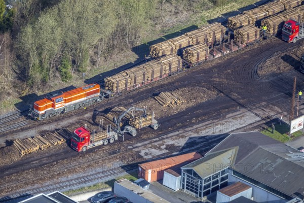 Aerial photo, timber transport and loading at Sundern station, Sundern, Sauerland, North
