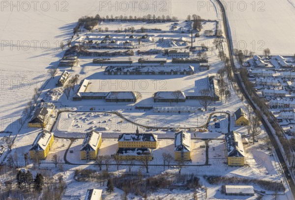 Aerial view, construction area former Kanaal van Wessem barracks, housing estate and refugee