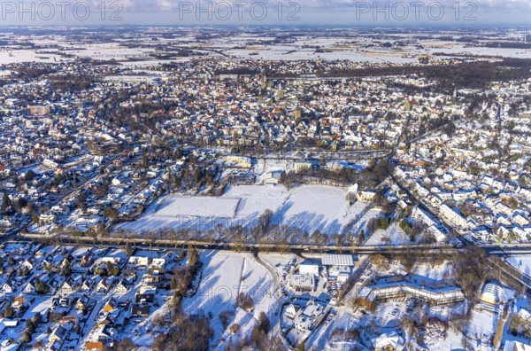 Aerial view, overview Soest, Jahn-Stadion, Freie Waldorfschule, snow-covered sports fields, winter,