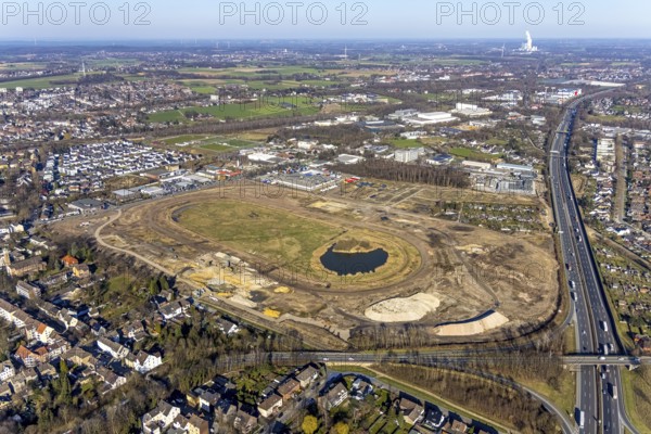 Aerial view, Former racecourse becomes a residential neighbourhood, Project Living by the lake at