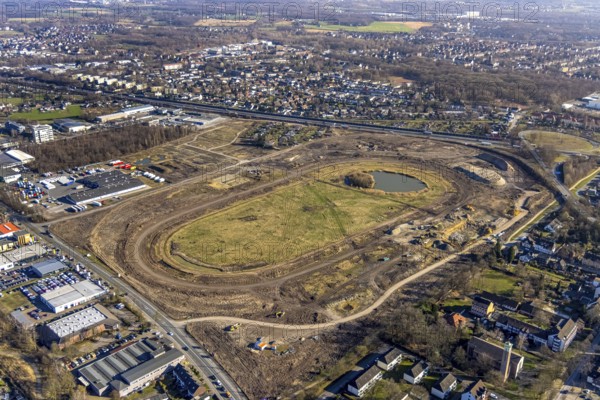 Aerial view, Former racecourse becomes a residential neighbourhood, Project Living by the lake at