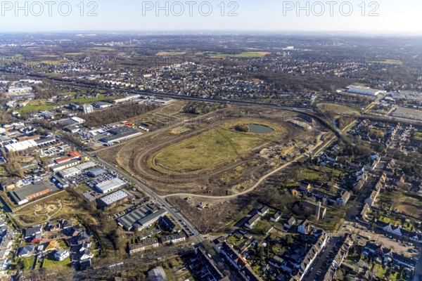 Aerial view, Former racecourse becomes a residential neighbourhood, Project Living by the lake at