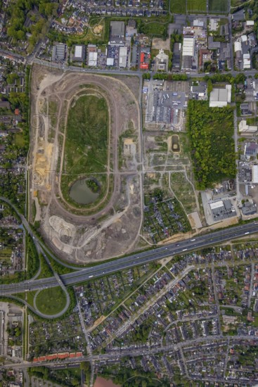 Aerial view of the former trotting track in the Hillerheide district, ISEK project Wohnen am