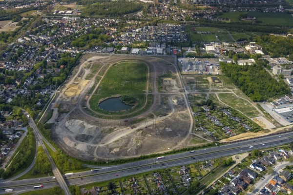 Aerial view of the former trotting track in the Hillerheide district, ISEK project Wohnen am