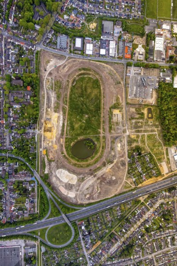 Aerial view of the former trotting track in the Hillerheide district, ISEK project Wohnen am