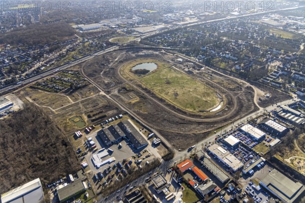 Aerial view, Former racecourse becomes a residential neighbourhood, Project Living by the lake at
