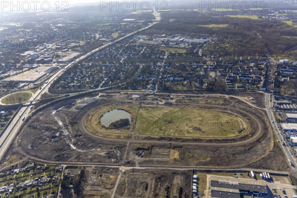 Aerial view, Former racecourse becomes a residential neighbourhood, Project Living by the lake at