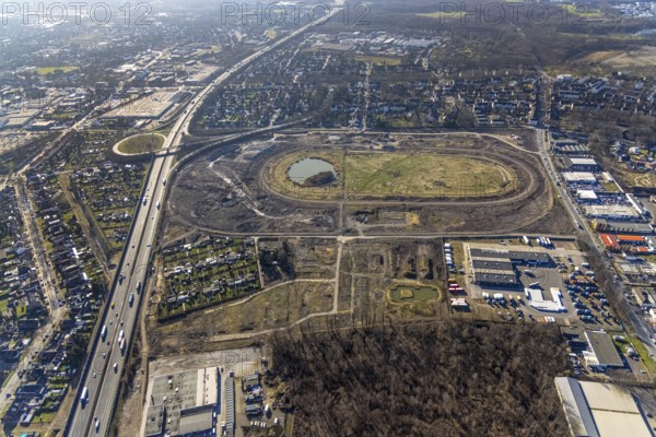 Aerial view, Former racecourse becomes a residential neighbourhood, Project Living by the lake at