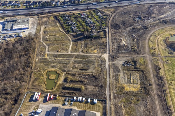 Aerial view, Former racecourse becomes a residential neighbourhood, Project Living by the lake at