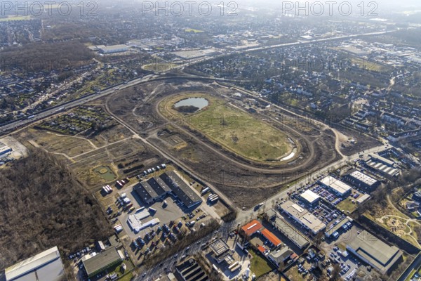 Aerial view, Former racecourse becomes a residential neighbourhood, Project Living by the lake at