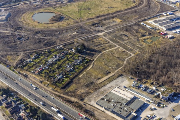 Aerial view, Former racecourse becomes a residential neighbourhood, Project Living by the lake at