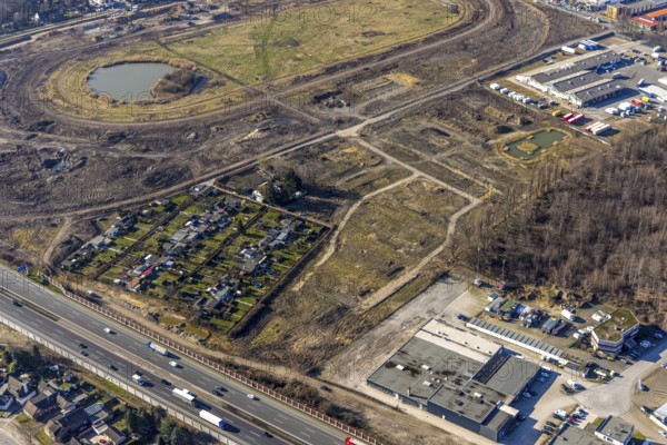 Aerial view, Former racecourse becomes a residential neighbourhood, Project Living by the lake at