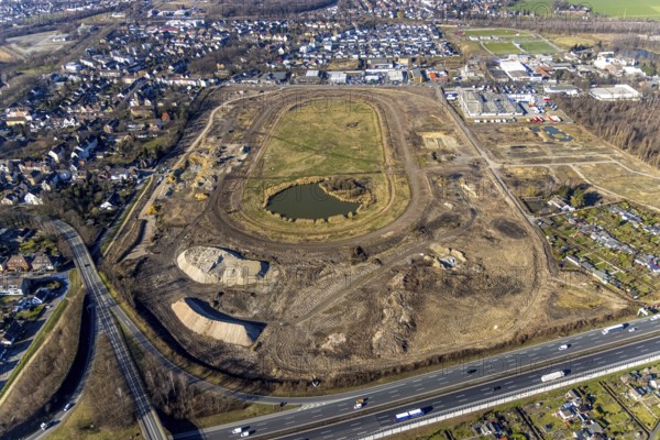 Aerial view, Former racecourse becomes a residential neighbourhood, Project Living by the lake at