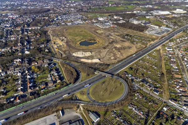Aerial view, Former racecourse becomes a residential neighbourhood, Project Living by the lake at