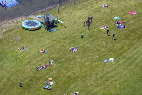 Aerial view, Biggesee, Camping Biggesee - Vier Jahreszeiten, bathers on sunbathing lawn, Sondern,