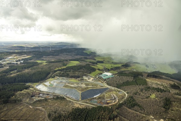 Aerial view, Olper Entsorgungszentrum GmbH, Oberveischede Unterneger, Olpe, Sauerland, Kreis Olpe,