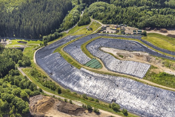 Aerial view, Landfill Olper Entsorgungszentrum GmbH, Oberveischede Unterneger, Oberveischede, Olpe,