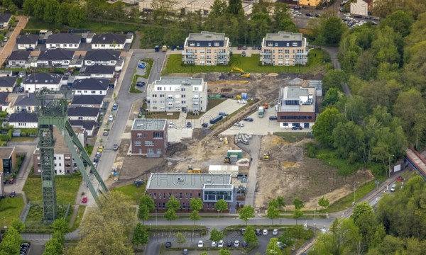 Aerial view, winding tower Osterfeld colliery, shaft complex Â½, new residential complex and office