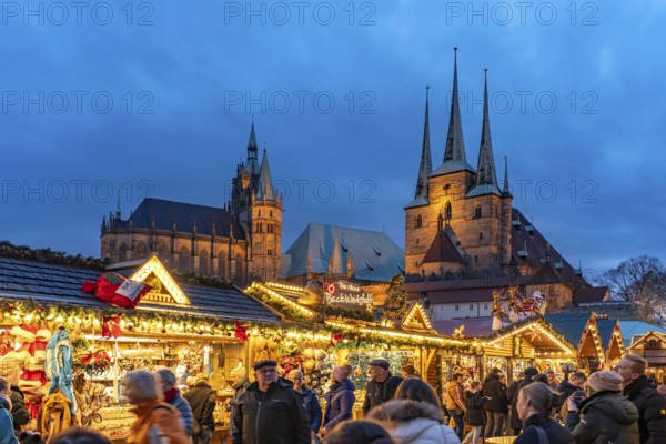 Christmas market in front of Erfurt Cathedral and the Severi Church on Cathedral Square in the