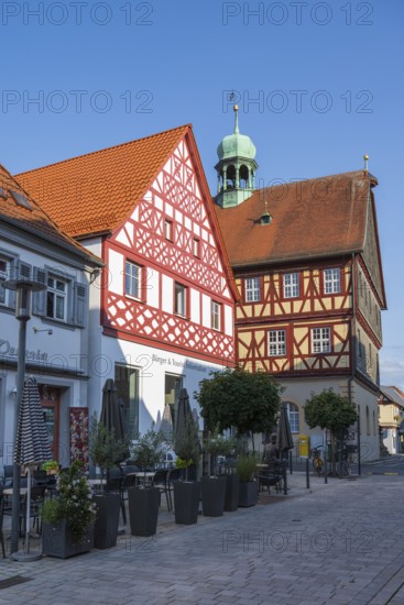 Tourist information centre and town hall, beautiful half-timbered houses in the old town, Bad