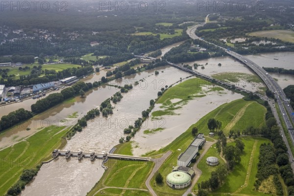 Aerial photograph, Ruhr floods, floods at the Styrum waterworks, Raffelberg lock, Styrum - South,
