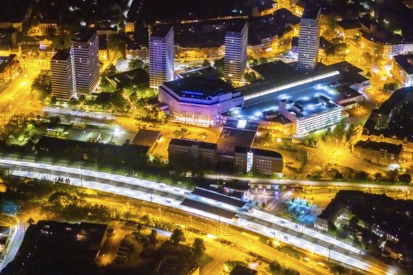 Aerial photo, Mülheim an der Ruhr main station, Technical Town Hall and Forum City Mülheim shopping