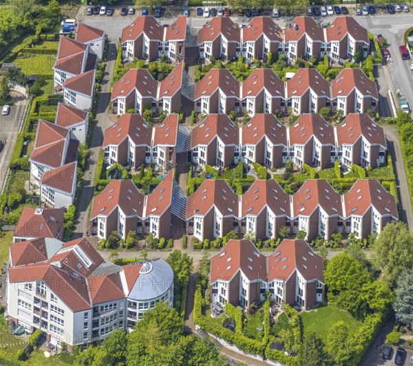 Aerial view, housing estate Westkapeller Ring, Mats Kamp, Saarn, Mülheim an der Ruhr, Ruhr area,