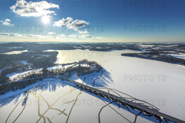 Aerial view, Möhnesee and Delecker Brücke, Delecke, Möhnesee, Sauerland, North Rhine-Westphalia,