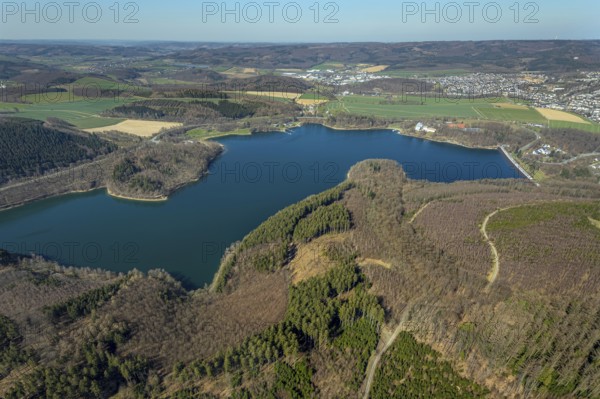 Aerial view, Hennesee, Hennetalsperre, Hennesee dam, Berghausen, Meschede, Sauerland, North