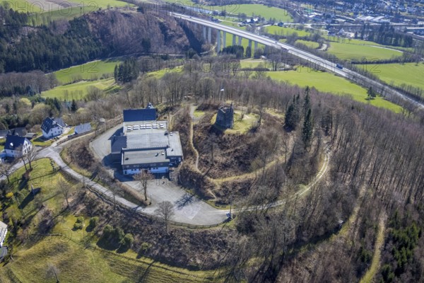 Aerial view, ruins of Eversberg Castle, Schlossberghalle Eversberg, Eversberg, Meschede, Sauerland,