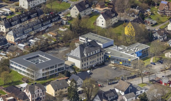 Aerial view, secondary school Eichen in the district Eichen, Kreuztal, Sauerland, North
