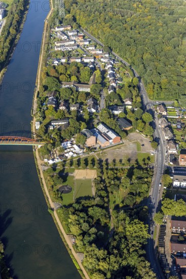 Aerial view, Steinmeister's beer garden - Oskar am Kanal in the district Unser Fritz in Herne, Ruhr