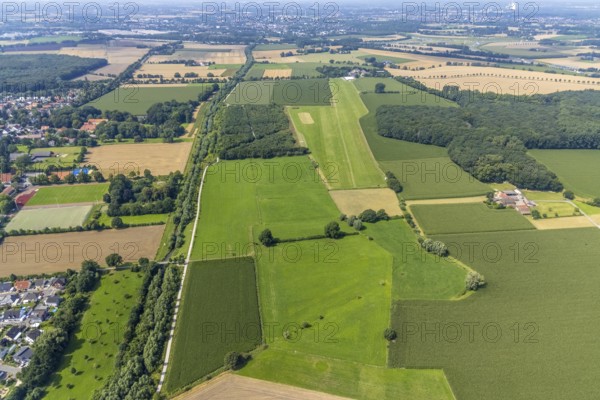 Aerial view, foot and cycle path Seseke-Weg with bridge over the river Seseke in the district
