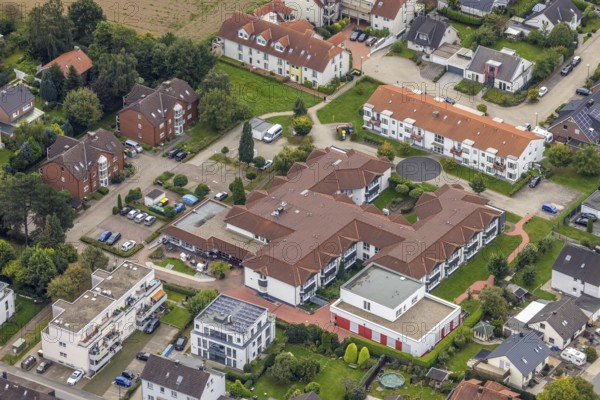 Aerial view, nursing home Perthes-Haus in the district Hohenleuchte in Holzwickede, Ruhr area,