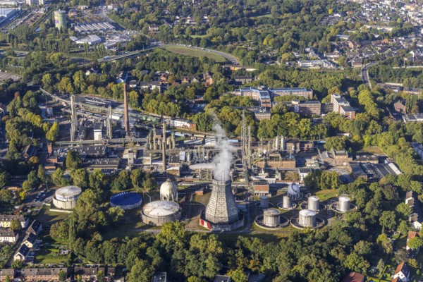 Aerial view, Ineos Herne chemical plant and Shamrockpark quarter of the former RAG AG at