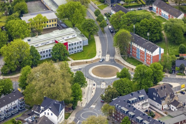 Aerial view, new roundabout Dorneburger Straße, Bielefelder Straße, Königstraße, Schule an der