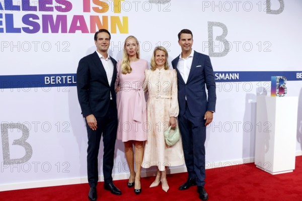 Thomas Coesfeld and his woman Marie-Josefien, with Julia Coesfeld, woman of Carsten Coesfeld, on