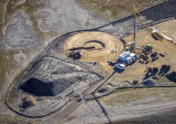 Aerial view, Mottbruchhalde, construction site for wind turbine, wind power plant, Brauck,