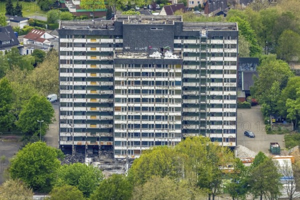 Aerial view, planned demolition high-rise business centre Rentfort-Nord, Schwechater Straße,
