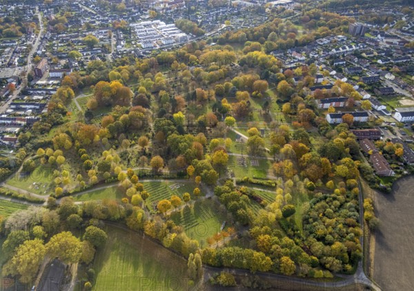 Aerial view, autumn colours at Brauck cemetery in the Brauck district of Gladbeck, Ruhr area, North
