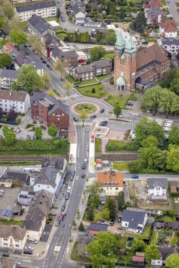 Aerial view, new bridge construction at Kardinal-Hengsbach-Platz, Herz-Jesu-Kirche, Zweckel,