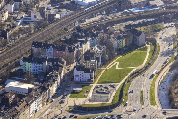 Aerial view, Wehringhauser Straße and river Ennepe, Bohne Park Hagen, Wehringhausen, Hagen, Ruhr