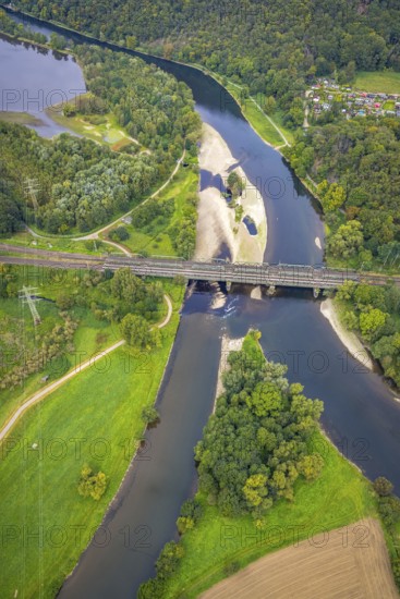 Aerial view, Lennemündung in die Ruhr zum Hengsteysee mit Eisenbahnbrücke und Ruhraue Syburg im