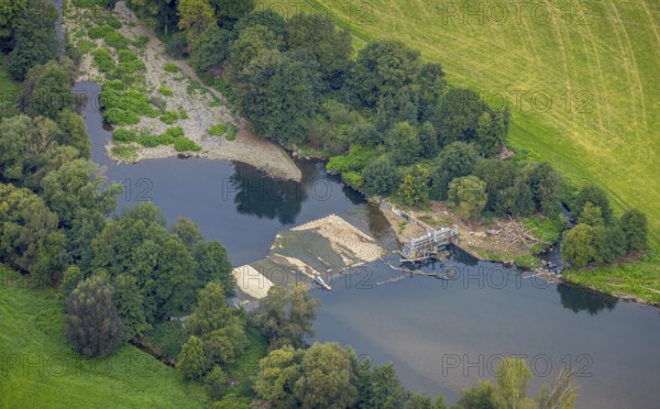 Aerial view, driftwood at the weir at the river Lenne in the district Boele in Hagen, Ruhr area,