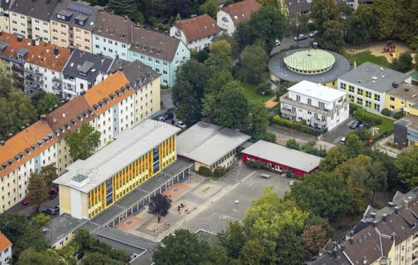Aerial view, Henry-van-de-Velde-Schule in the district Mittelstadt in Hagen, Ruhr area, North