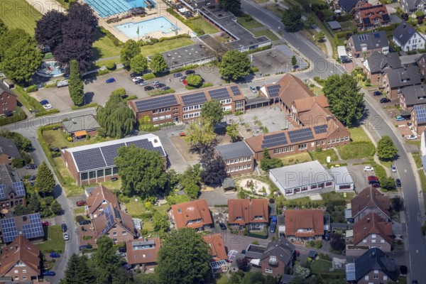 Aerial photo, primary school Sythen, Sythen, Haltern am See, Ruhr area, North Rhine-Westphalia,