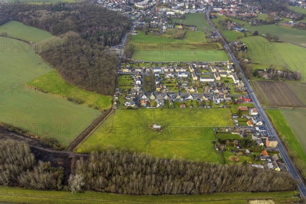 Aerial view aerial photo source of the Hoppeibach at Pelkum railway station with Zum Heideblick