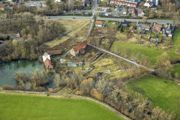 Aerial view, development of the area at the Heessener Schlossmühle, historic mill, Enniger Bach,